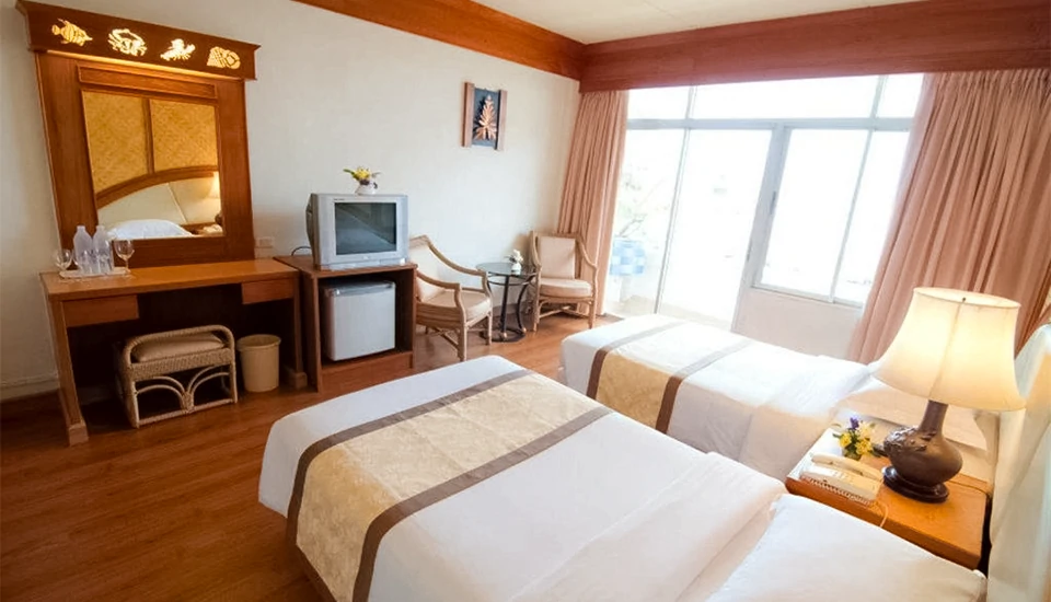 هتل گلدن بیچ پاتایا